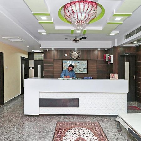 Oyo 15169 Hotel Rk Inn Lucknow Extérieur photo